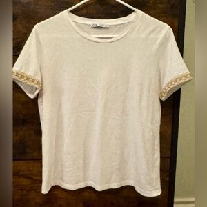 Zara Gold Chain Fringe Sleeve Tee Medium White Statement Top